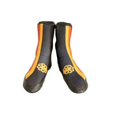 CHAUSSONS DE SURF WETTY WARRIOR BLACK Polaire